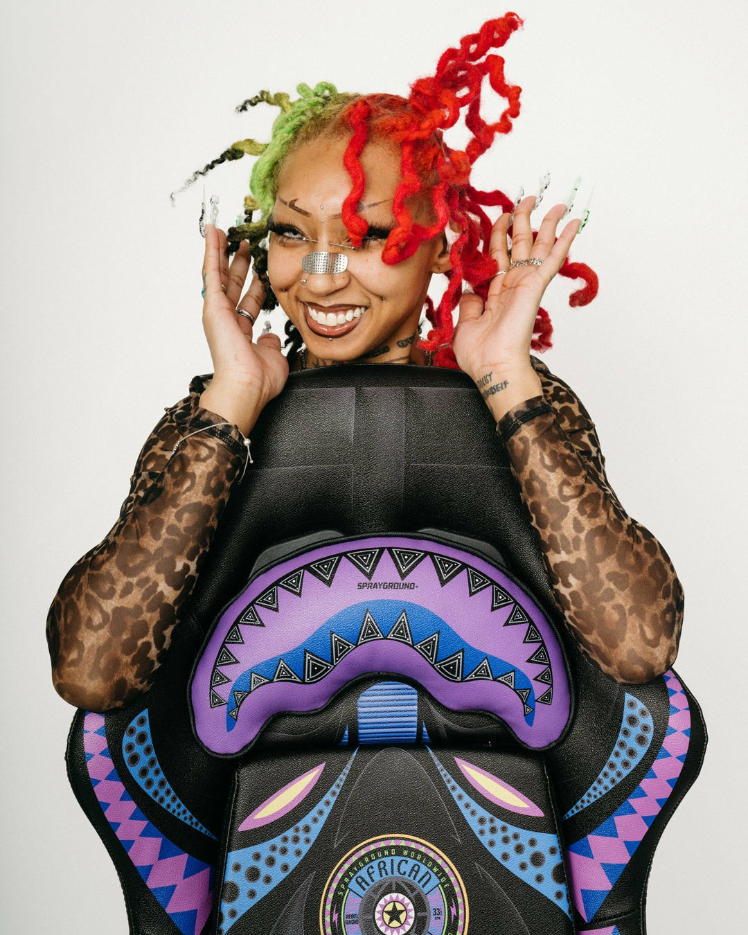 Sprayground A.I. 12 BROOKLYN & BEYOND - SANDFLOWER COLLAB GAMING CHAIR