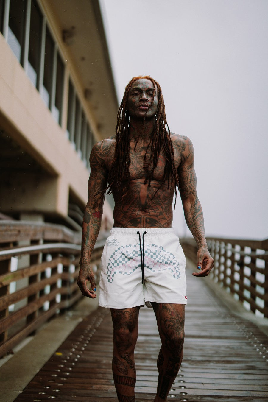 Sprayground SHARK CENTRAL DYNAMIC SWIM SHORTS