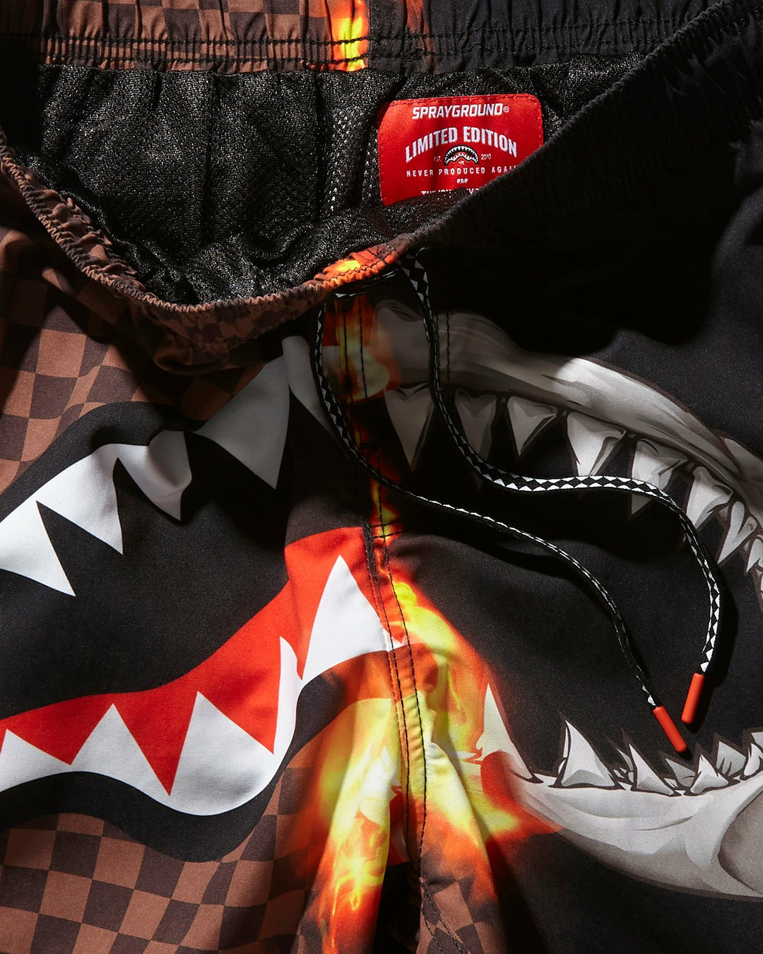 Sprayground SHARKS IN PARIS UNSTOPPABLE SWIM TRUNKS
