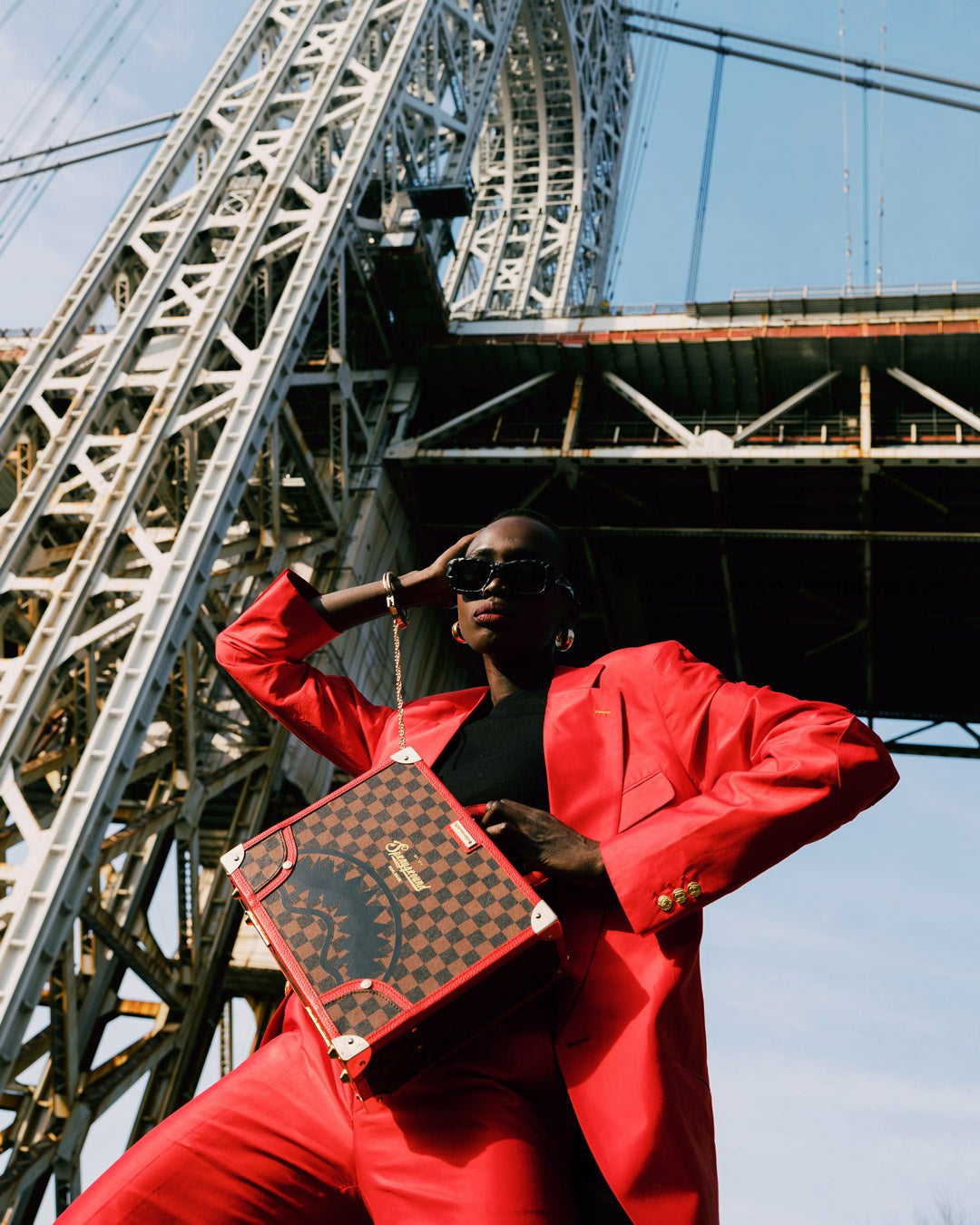 Sprayground TAKEOVER THE THRONE ATTACHÉ HANDCUFF BRIEFCASE