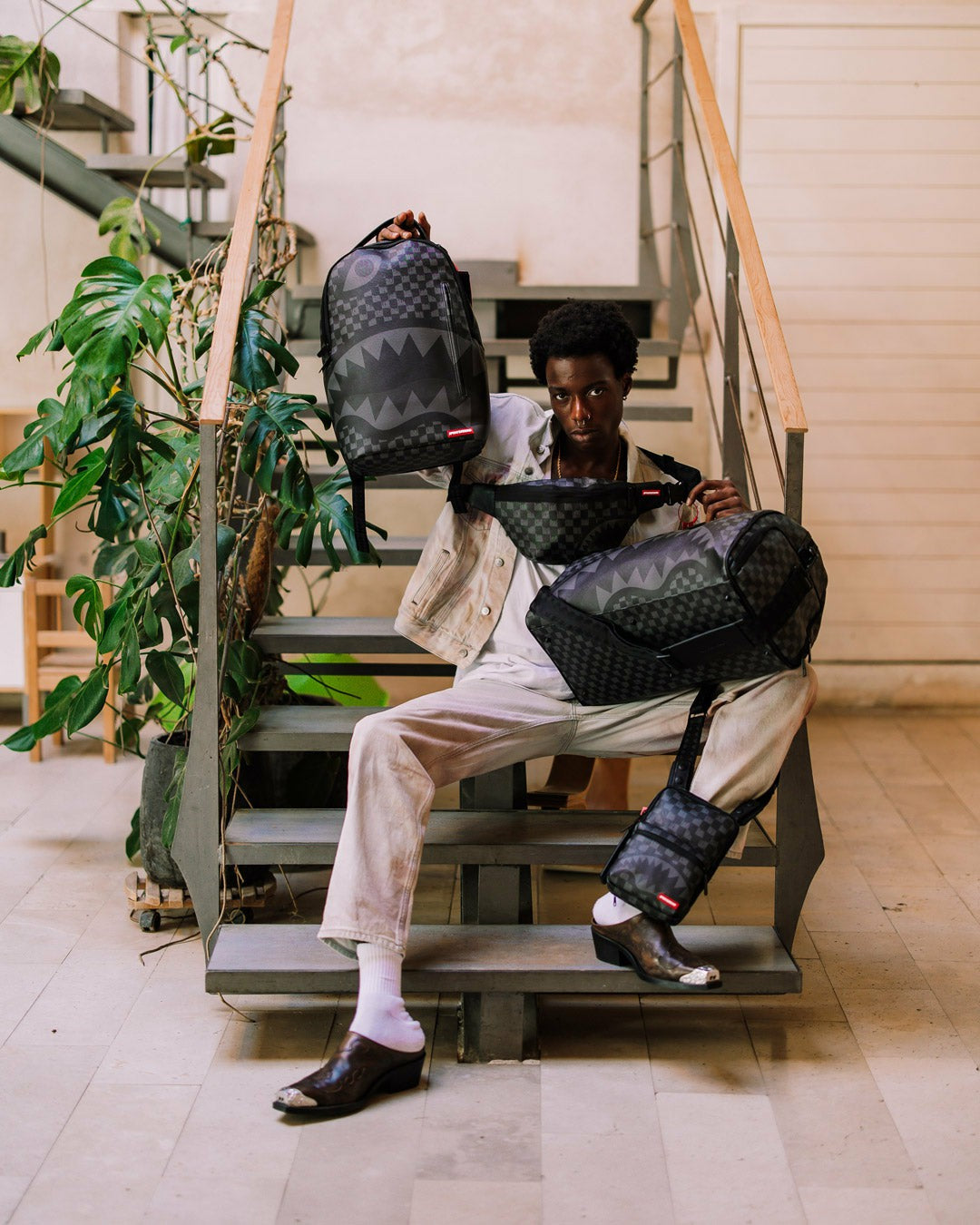 Sprayground HANGOVER DRIP CHECK SLING