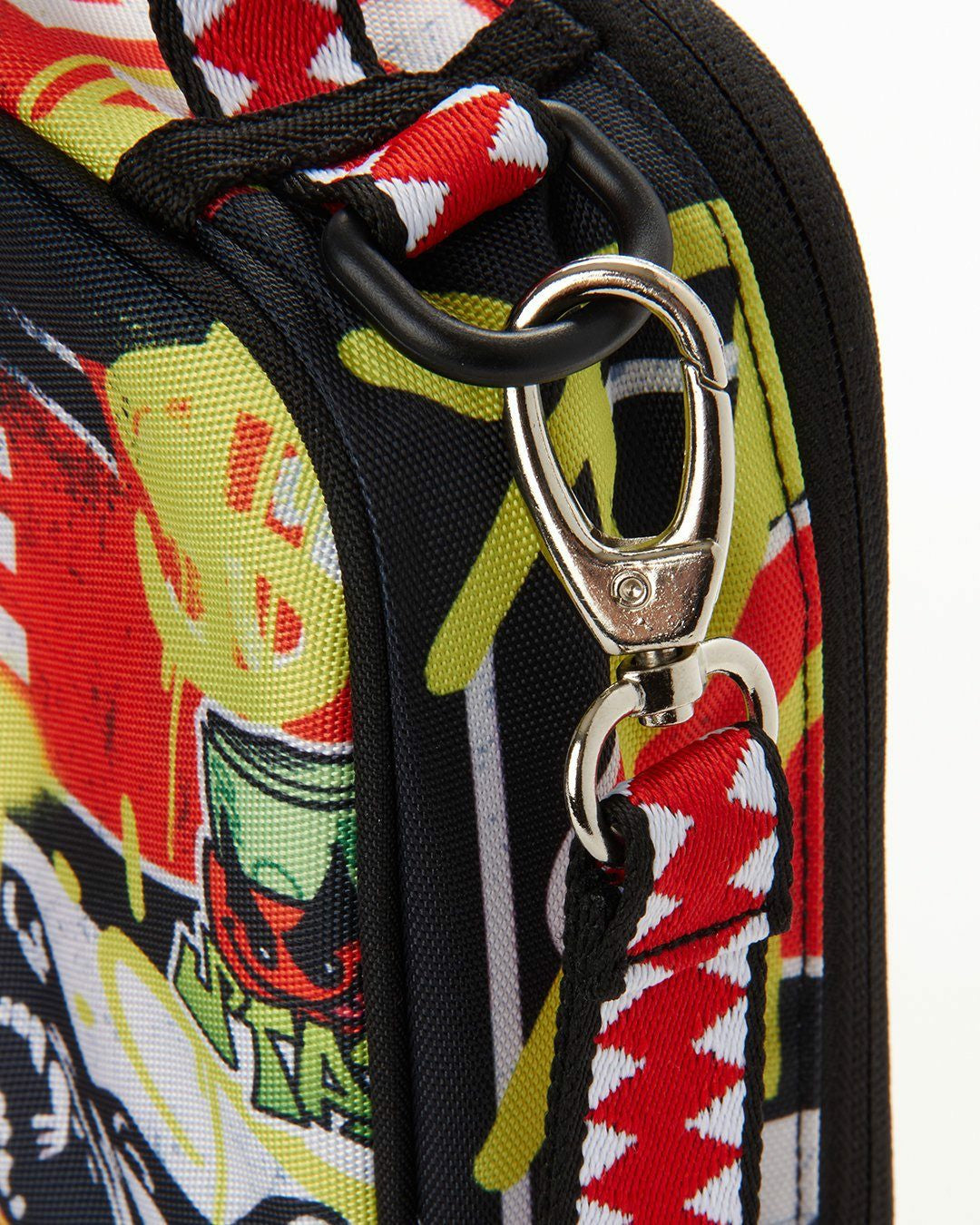Sprayground BEWARE OF THE DOG SNACK PACK