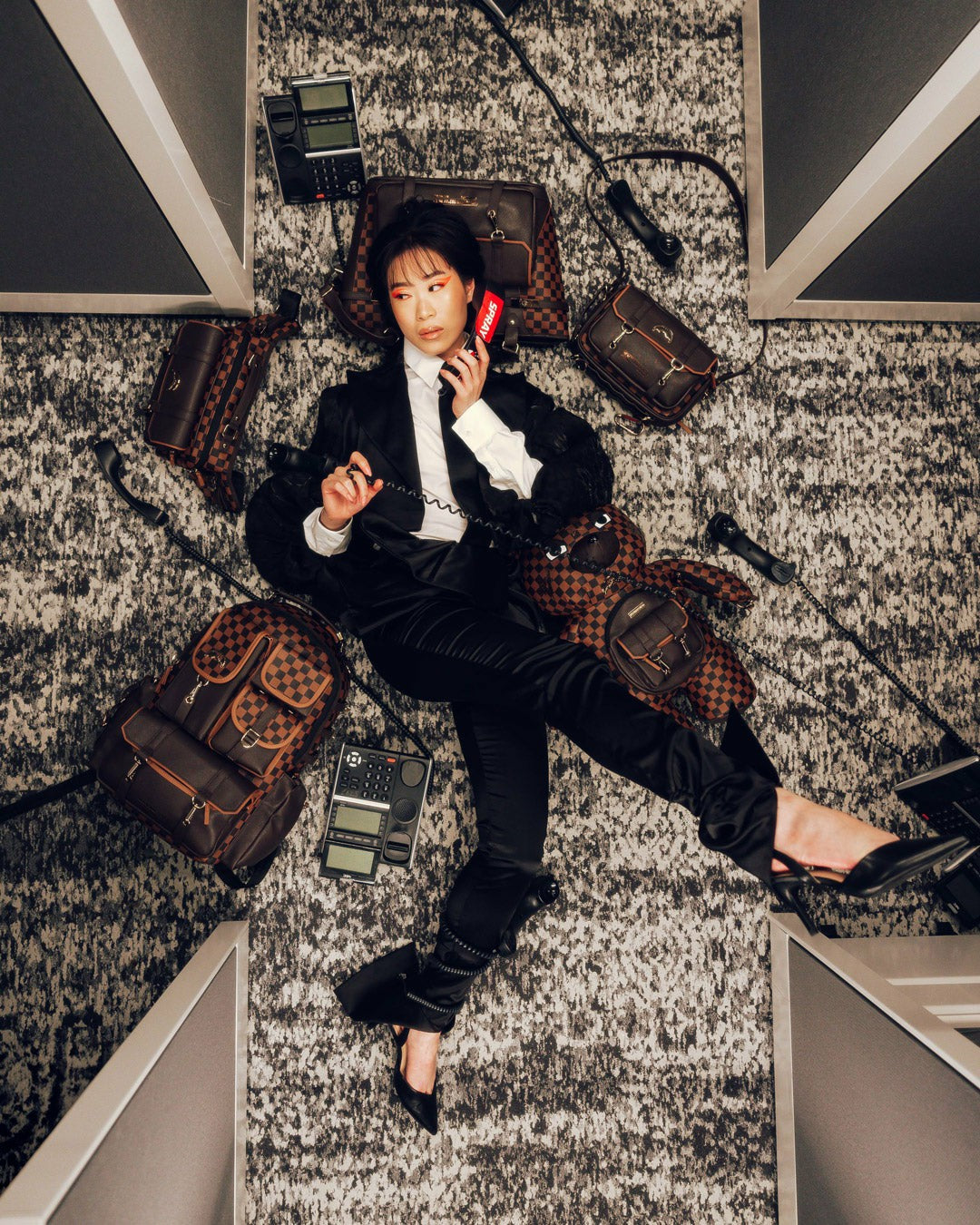 Sprayground CHECKMATE ROYALE MESSENGER BRICK BAG