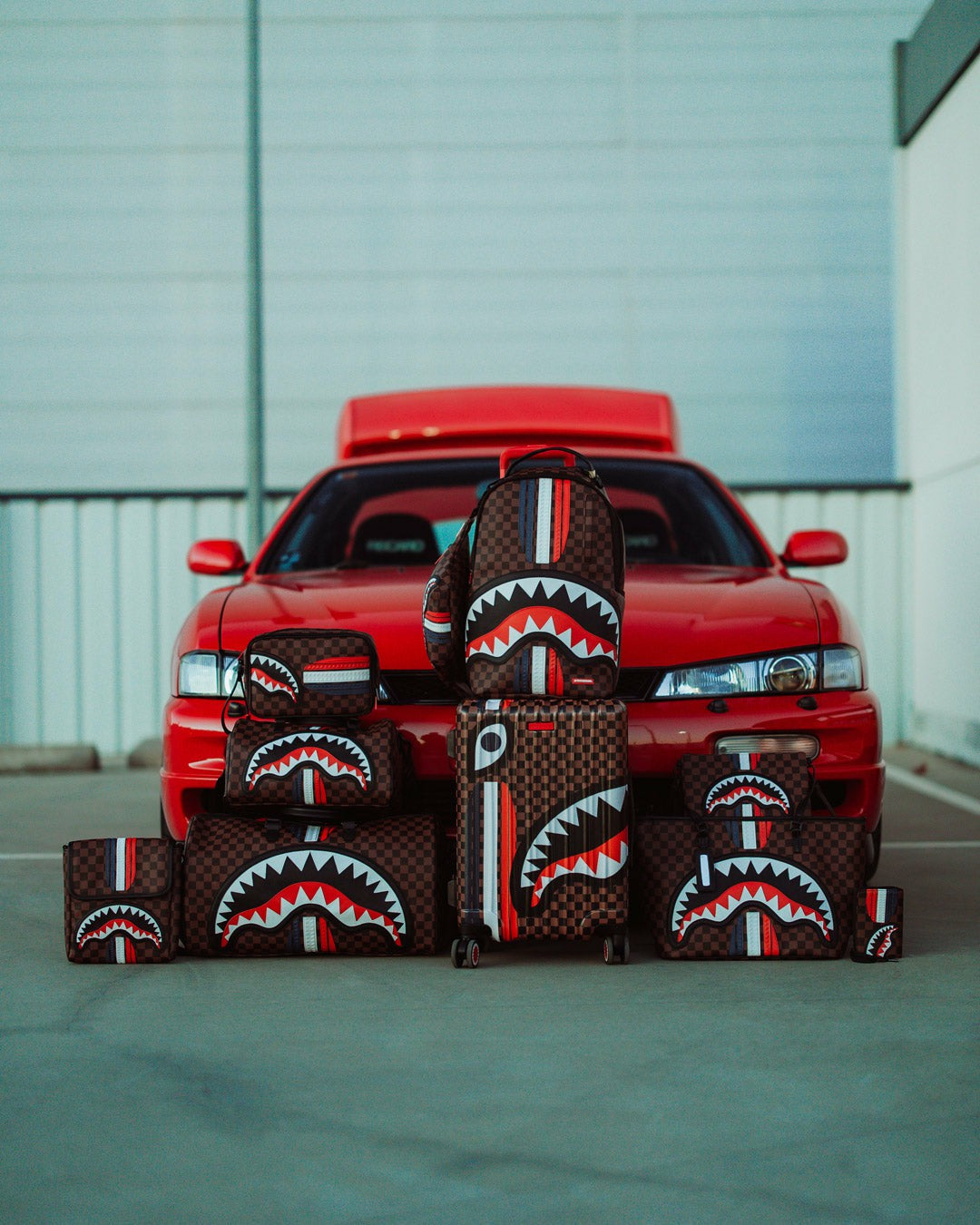 Sprayground SHARKS IN PARIS GT HARD SHELL CARRY-ON LUGGAGE