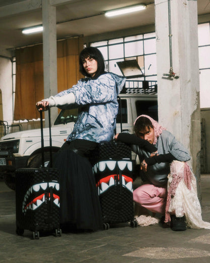 Sprayground SHARKS IN PARIS HYPER PUFF FULL-SIZE LUGGAGE