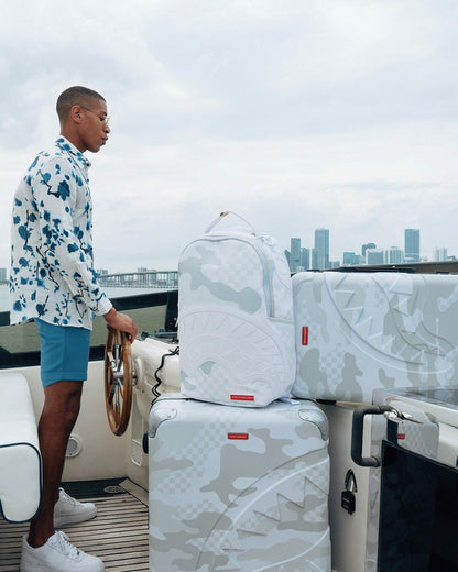 Sprayground 3AM LE BLANC SHARKNAUTICS HARDSHELL FULL-SIZE LUGGAGE