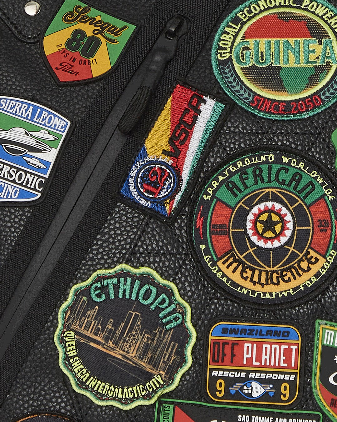 Sprayground A.I. THE 54 (PATCHES OF AFRICA) CARGO TOTE