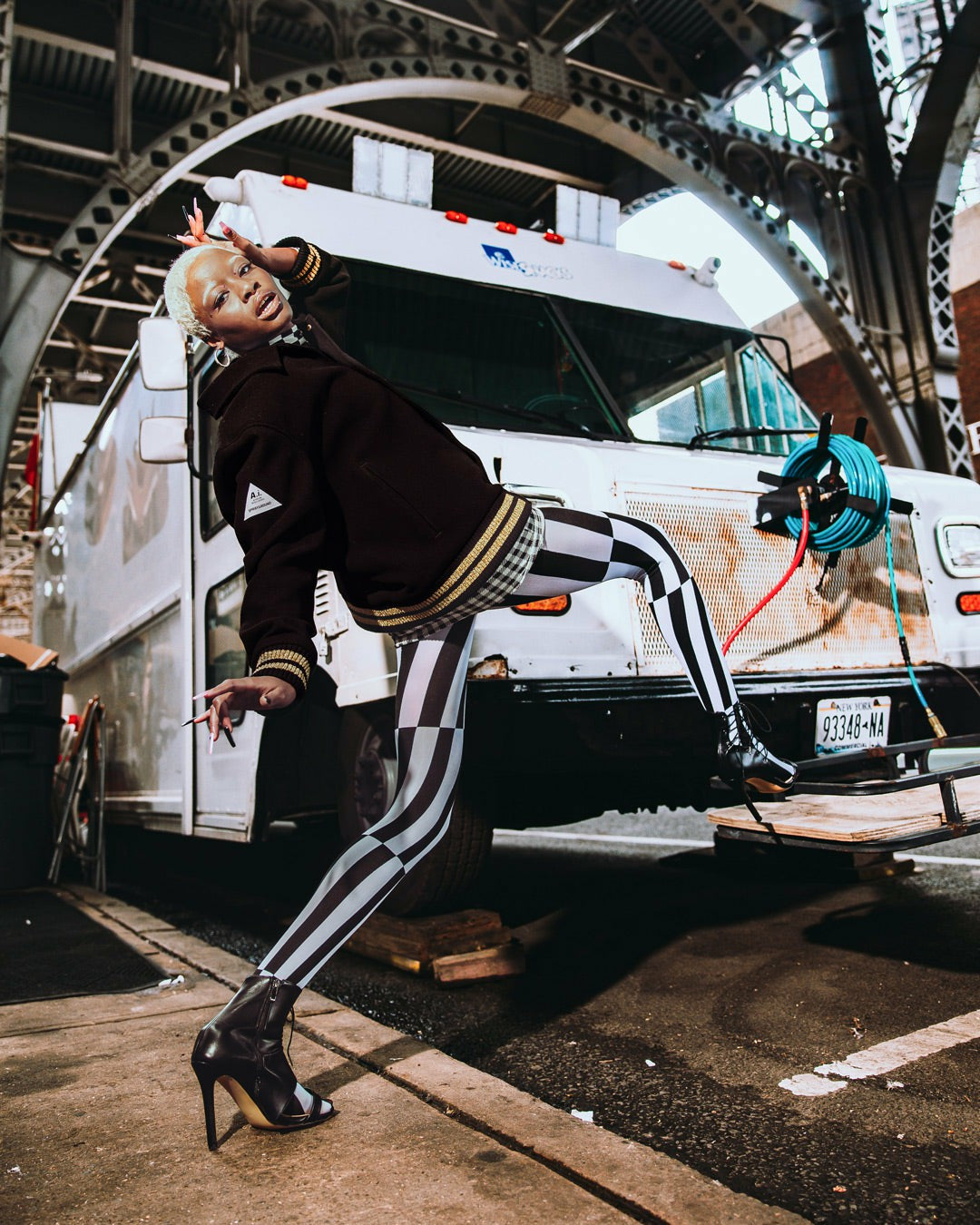 Sprayground A.I.9 AFRICAN INTELLIGENCE GUILDED LEOPARD - SANDFLOWER COLLAB VARSITY