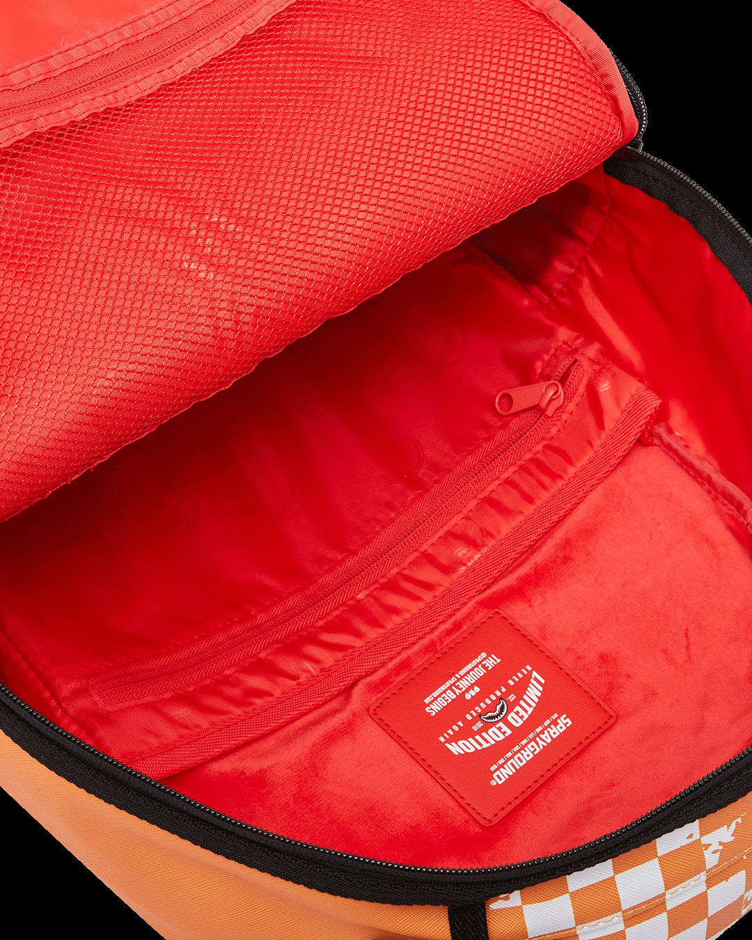 Sprayground BLEACH: THOUSAND-YEAR BLOOD WAR ICHIGO CHECKER DLXV BACKPACK