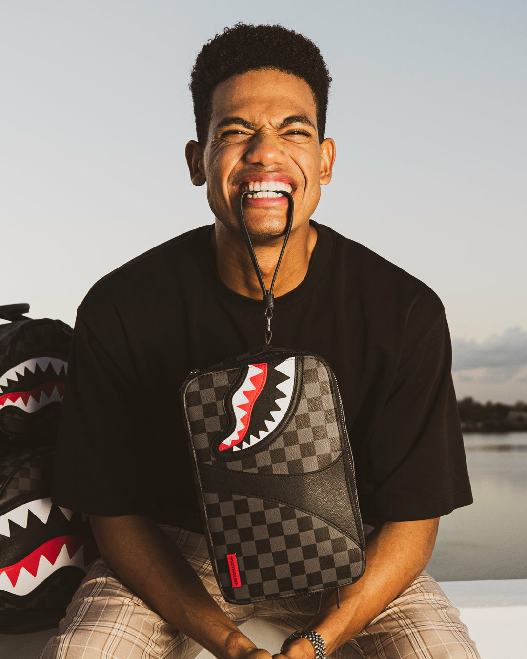 Sprayground HENNY AIIR TO THE THRONE TOILETRY BAG