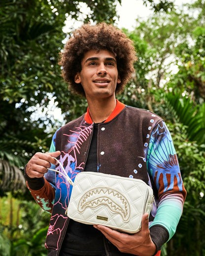 Sprayground RIVIERA LE BLANC GOLD CHAIN SHARK TOILETRY BAG