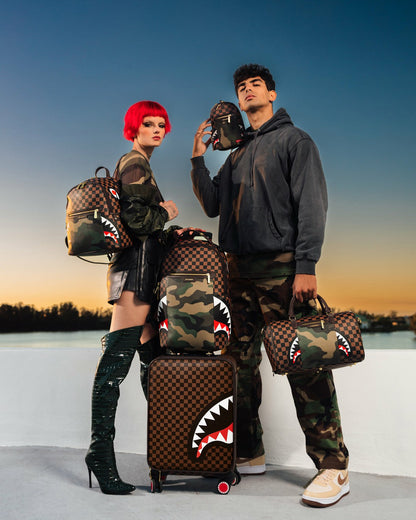 Sprayground EXTERIOR GOLD ZIP POCKET SHARKS IN PARIS JETSETTER CARRY-ON LUGGAGE