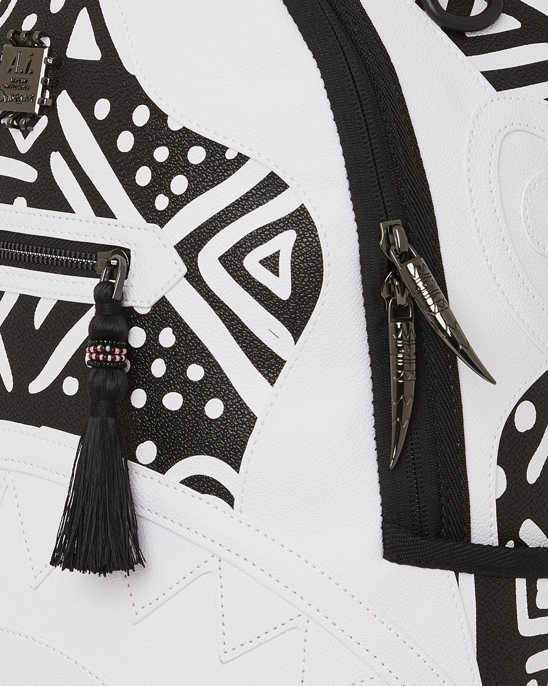 Sprayground A.I.8 AFRICAN INTELLIGENCE - ORIGIN STORY BACKPACK (DLXV)