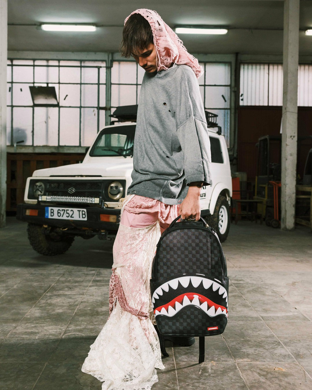 Sprayground SHARKS IN PARIS HYPER PUFF BACKPACK