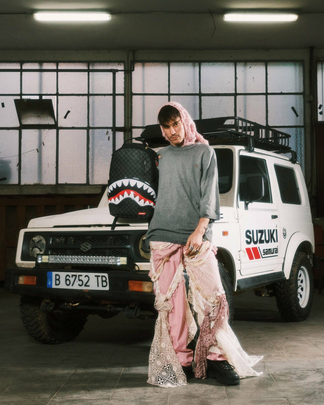 Sprayground SHARKS IN PARIS HYPER PUFF BACKPACK
