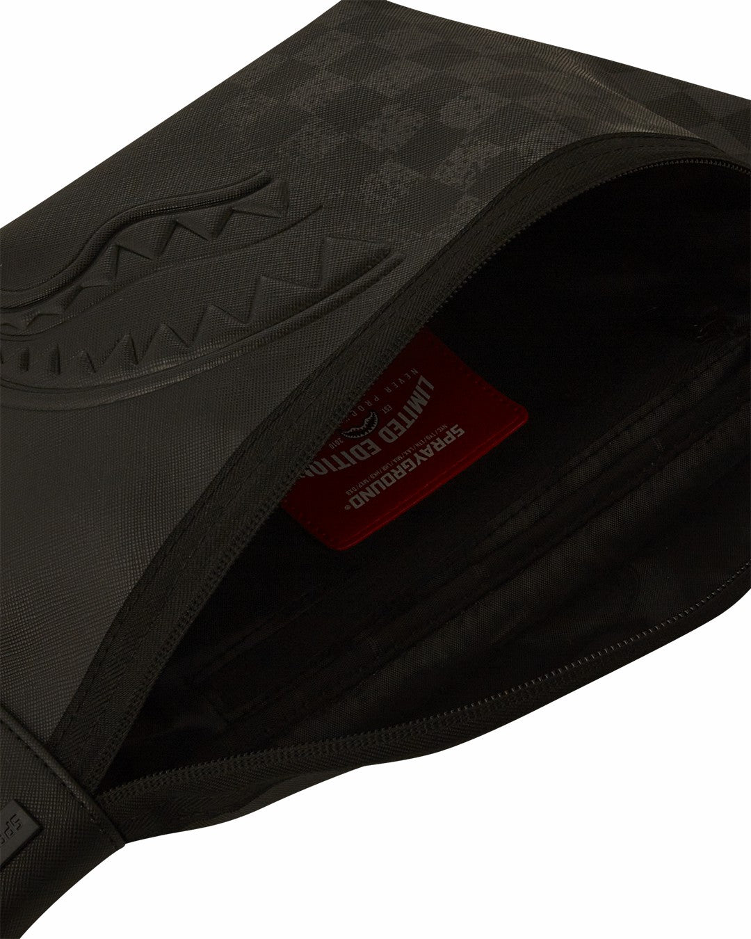 Sprayground NIGHTSHARKS WORLDWIDE CROSSBODY