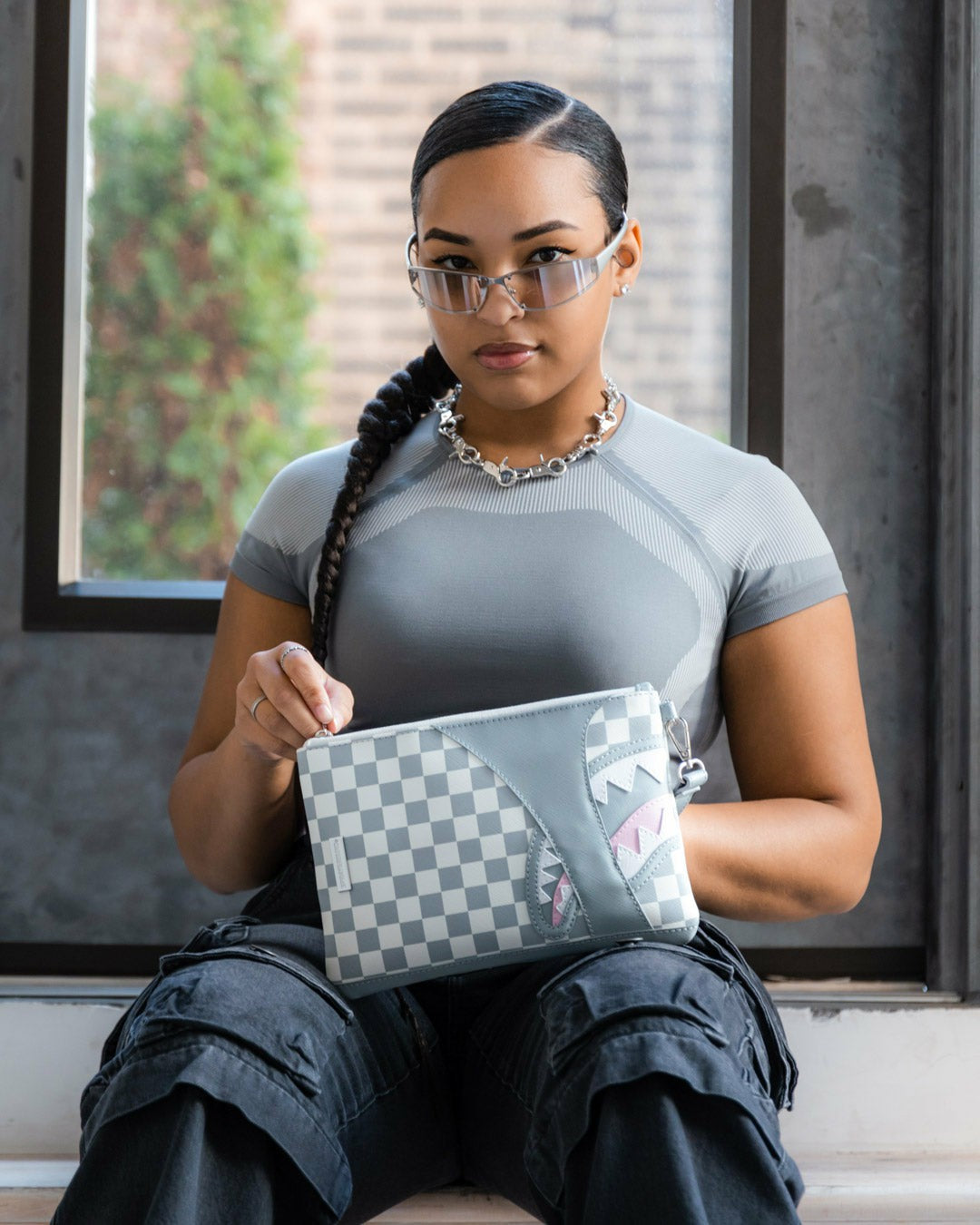 Sprayground AIR TO THE THRONE JETSET CROSSOVER CLUTCH