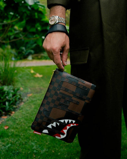 Sprayground XTC SHARKS IN PARIS CROSSOVER CLUTCH