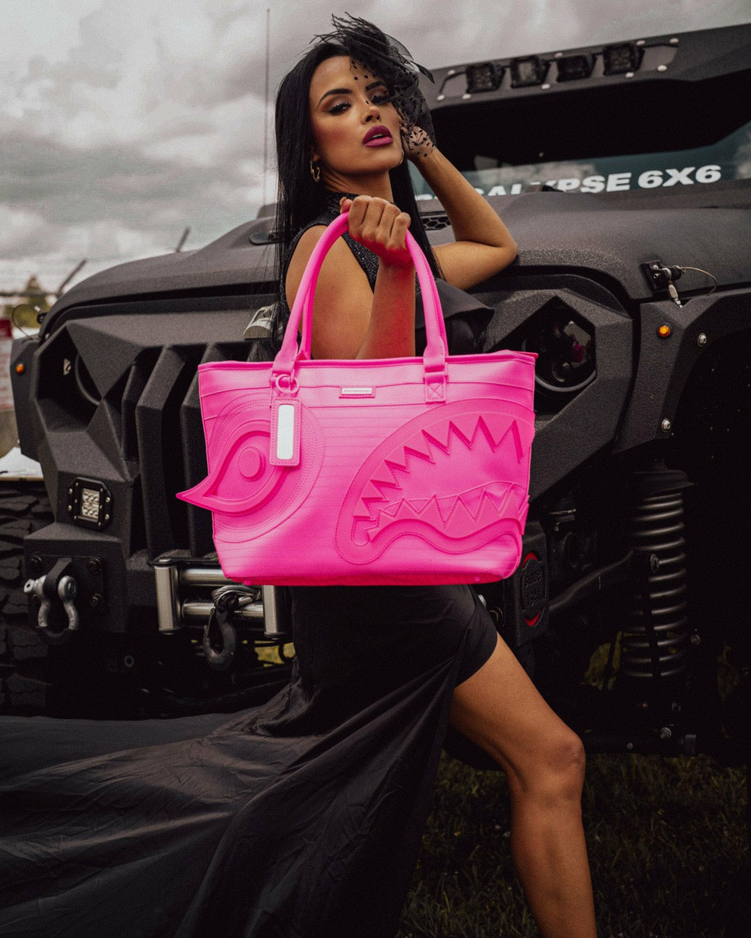 Sprayground SAKURA SHOCK WAVE TOTE