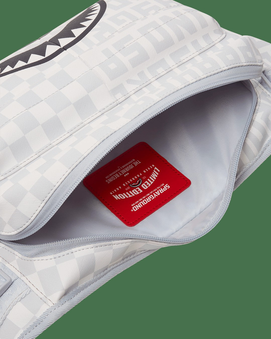Sprayground SPLIT THE CHECK (PEARL) CARGO CROSSBODY