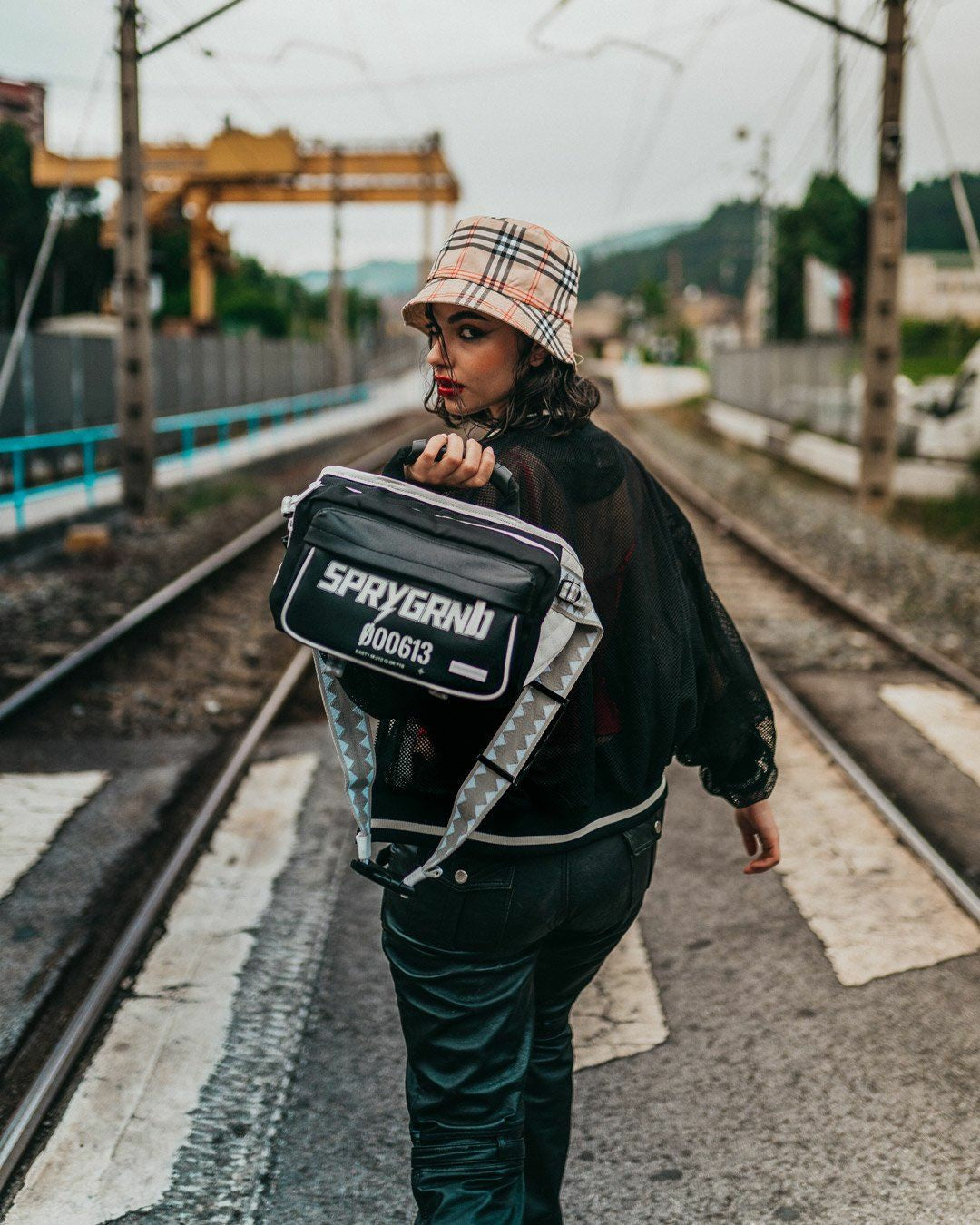 Sprayground SWERVE CARGO CROSSBODY