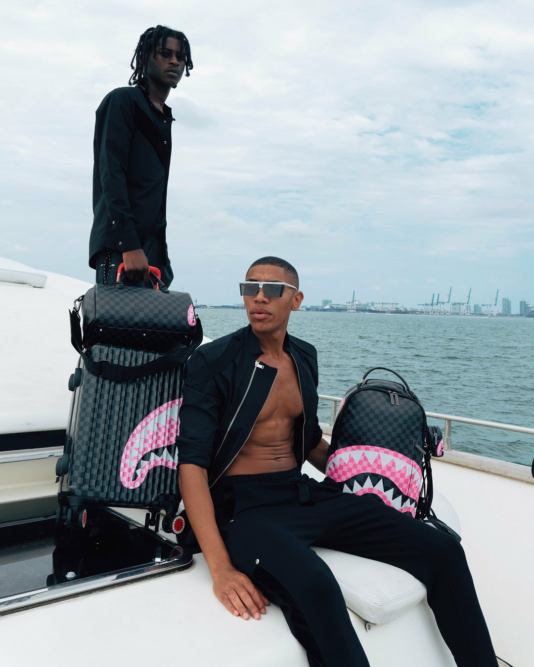 Sprayground SHARKS IN CANDY MINI DUFFLE