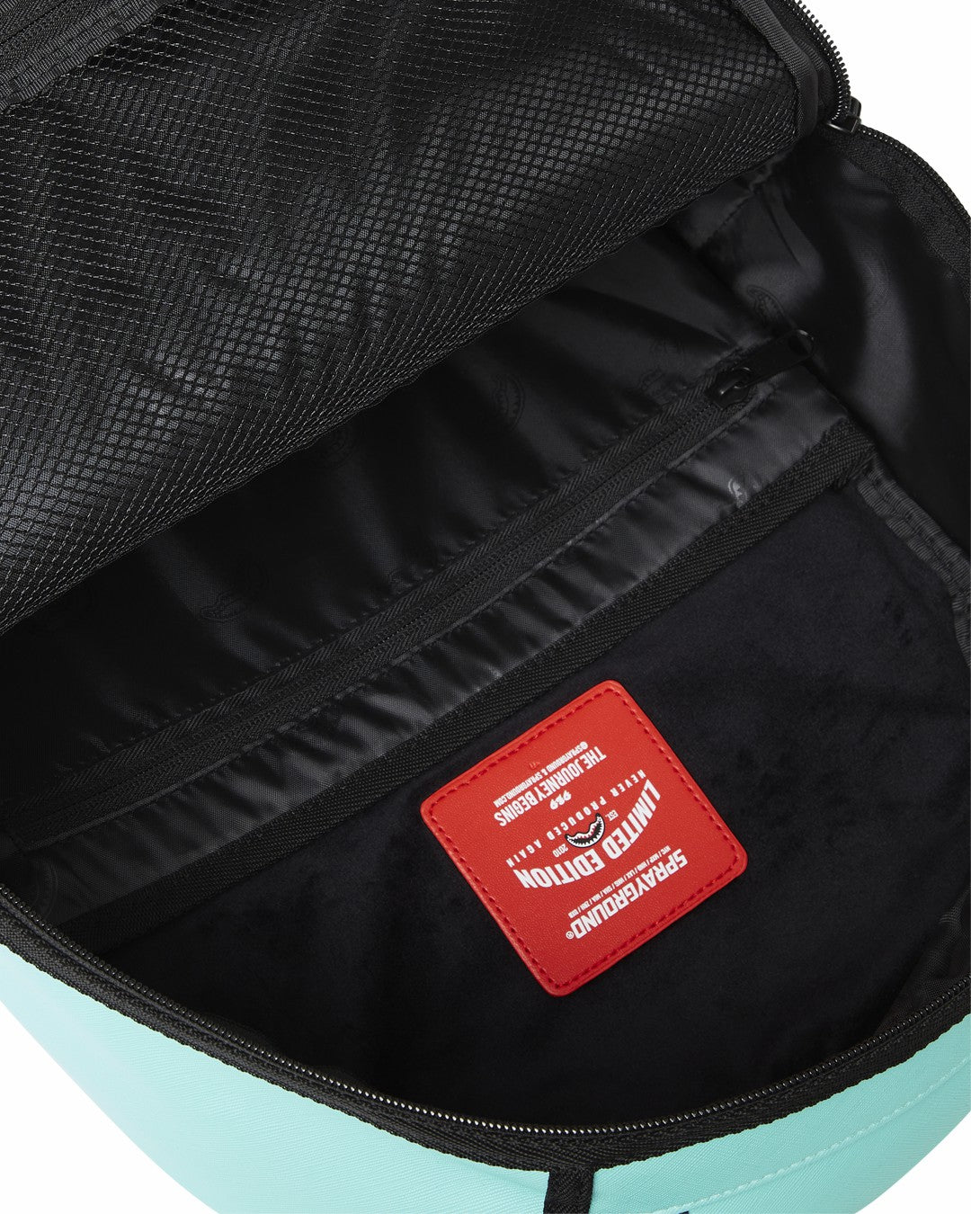 Sprayground SHARK CENTRAL ADRIATIC DLXSV BACKPACK