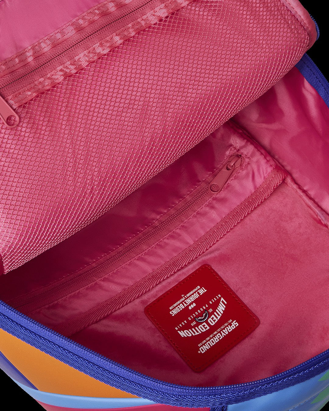 Sprayground I'M ON VACATION ON MY YACHT BACKPACK